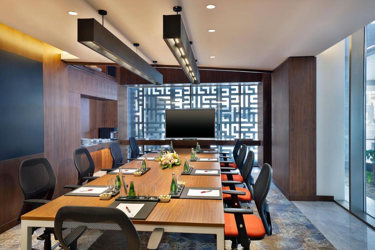 Jeddah Marriott Hotel Madinah Road 外观 照片 Meeting room