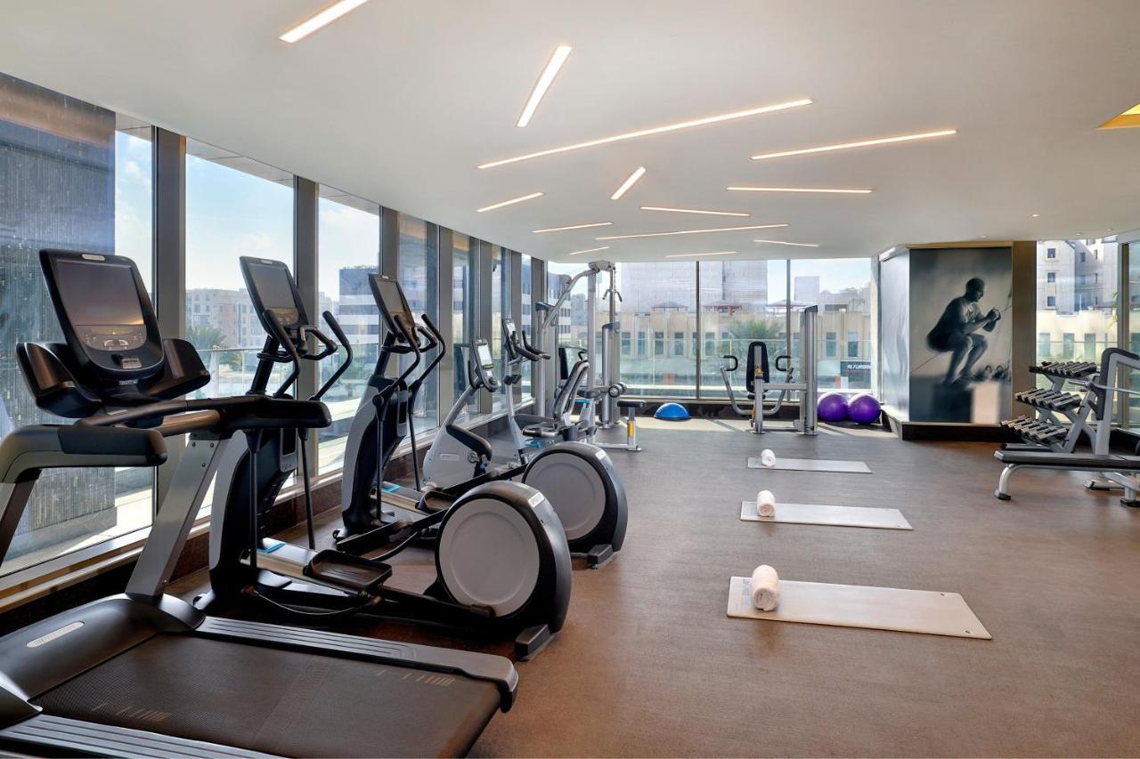 Jeddah Marriott Hotel Madinah Road 外观 照片 The gym at the hotel